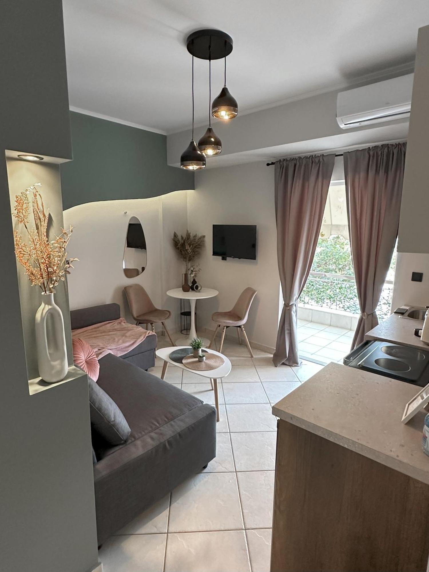 Less Is More Apartment Preveza Luaran gambar